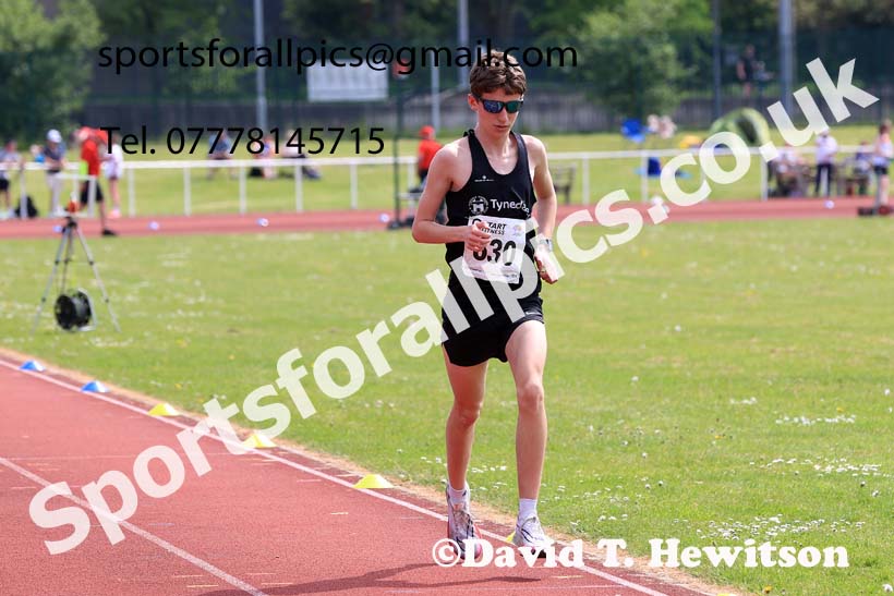 Mens Under-20s 5000 metres, 2024 North Eastern Track and Field Champs., Middlesbrough.  Photo: David T. Hewitson/Sports for All Pics